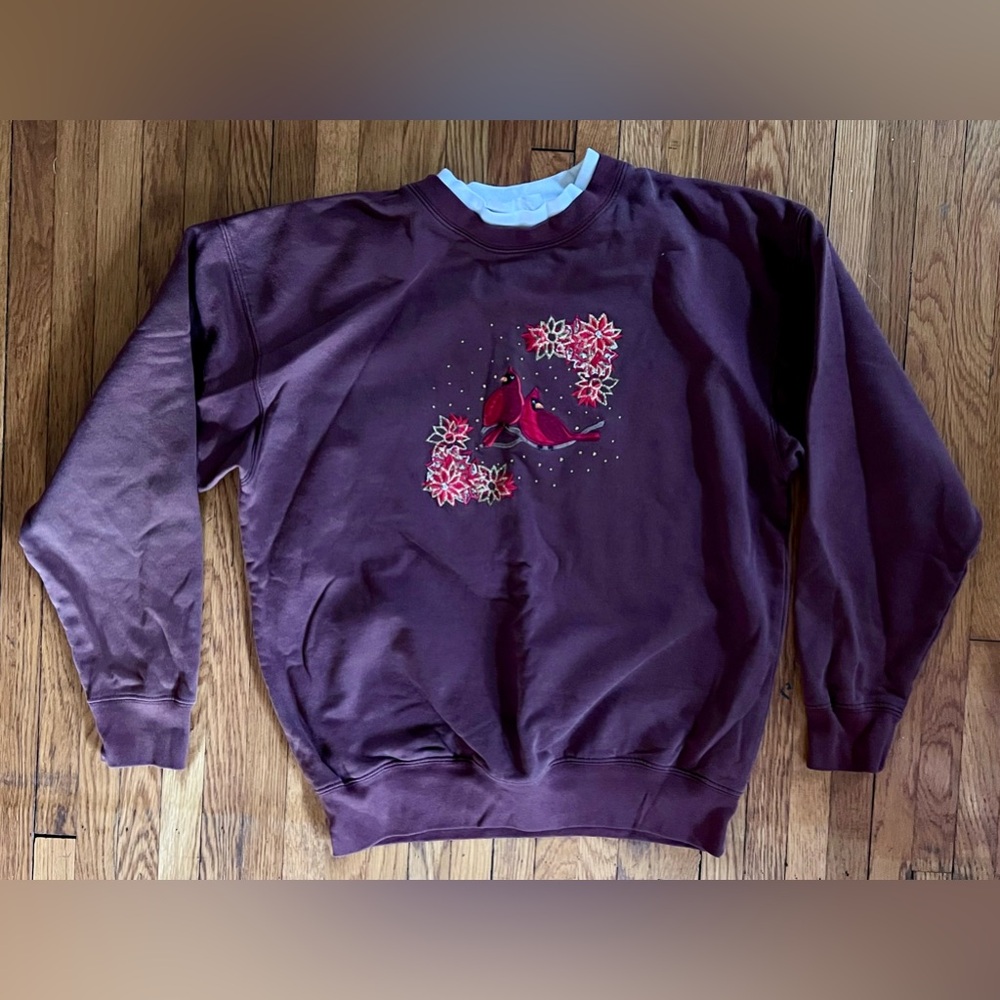 Vintage 90s Womens Winter Cardinals Embroidered Brown Crew Sweatshirt Classic